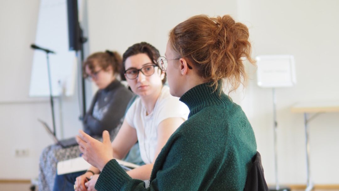 IOCM students during a seminar
