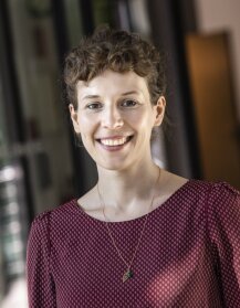 Portraitphoto von Prof. Dr. Sina Leipold