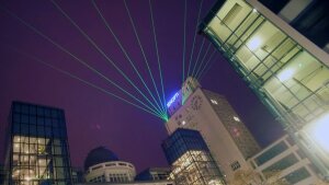 Lichtinstallation am Ernst-Abbe-Platz in Jena