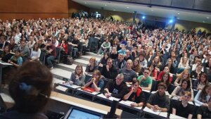 Hörsaal 1 auf dem Campus der Universität Jena am Ernst-Abbe-Platz